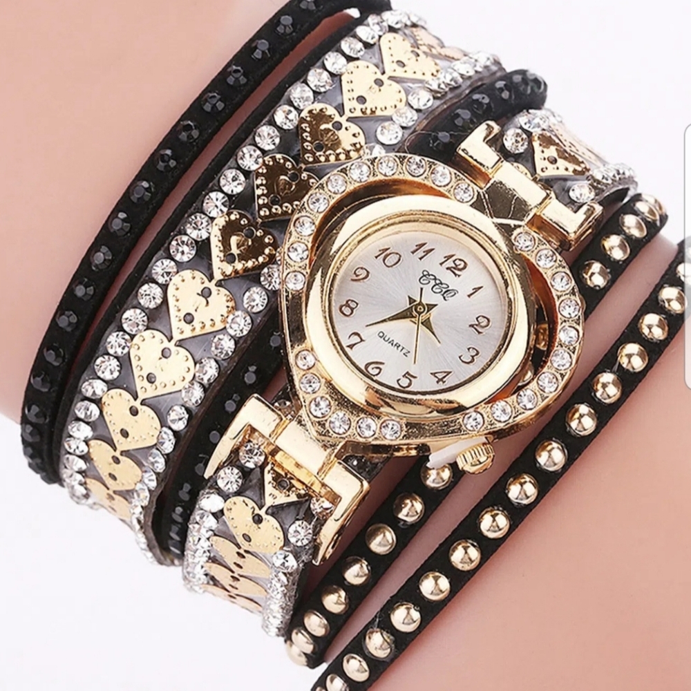 🎀New Zicro Heart Dial Bracelet Watch. Black. 🌺